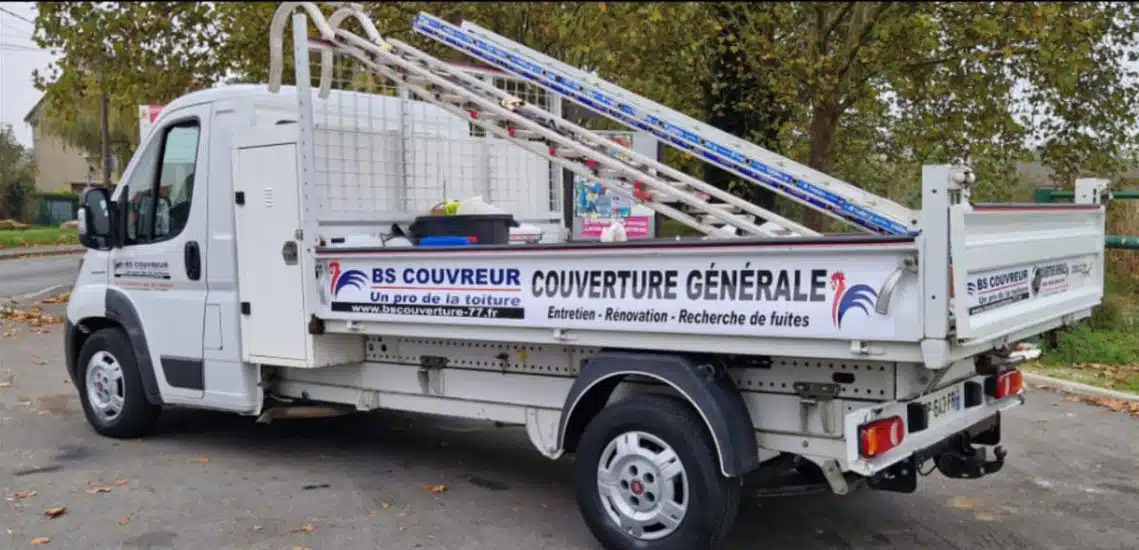 Camion BS Couvreur Seine-et-Marne — BS Couvreur à La Rochette